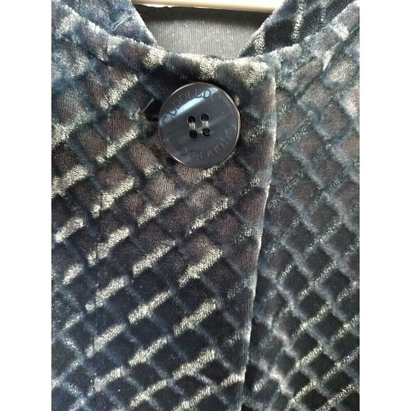 Cuddletown Blue Velour Three Button Mock Neck Pocket Jacket. Size S - Picture 3 of 10